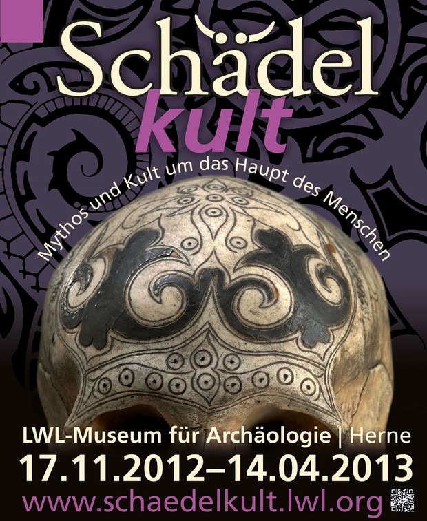 Plakat zur Sonderausstellung: Schädelkult vom 17.11.2012 bis 14.04.2013 im LWL-Museum für Archäologie in Herne (Bild: O. Kalus)