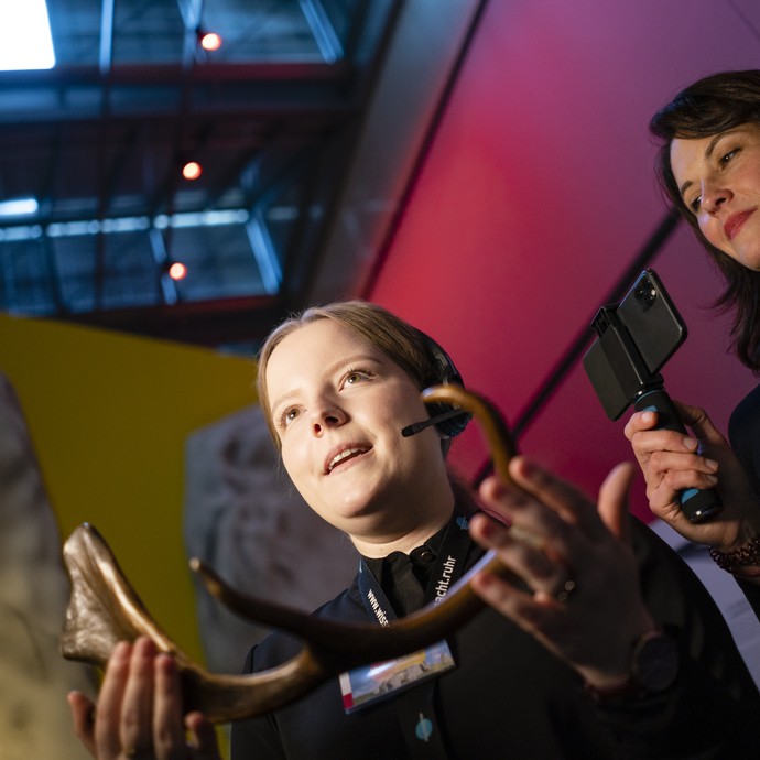 Digitale Führung in der Sonderausstellung (öffnet vergrößerte Bildansicht)